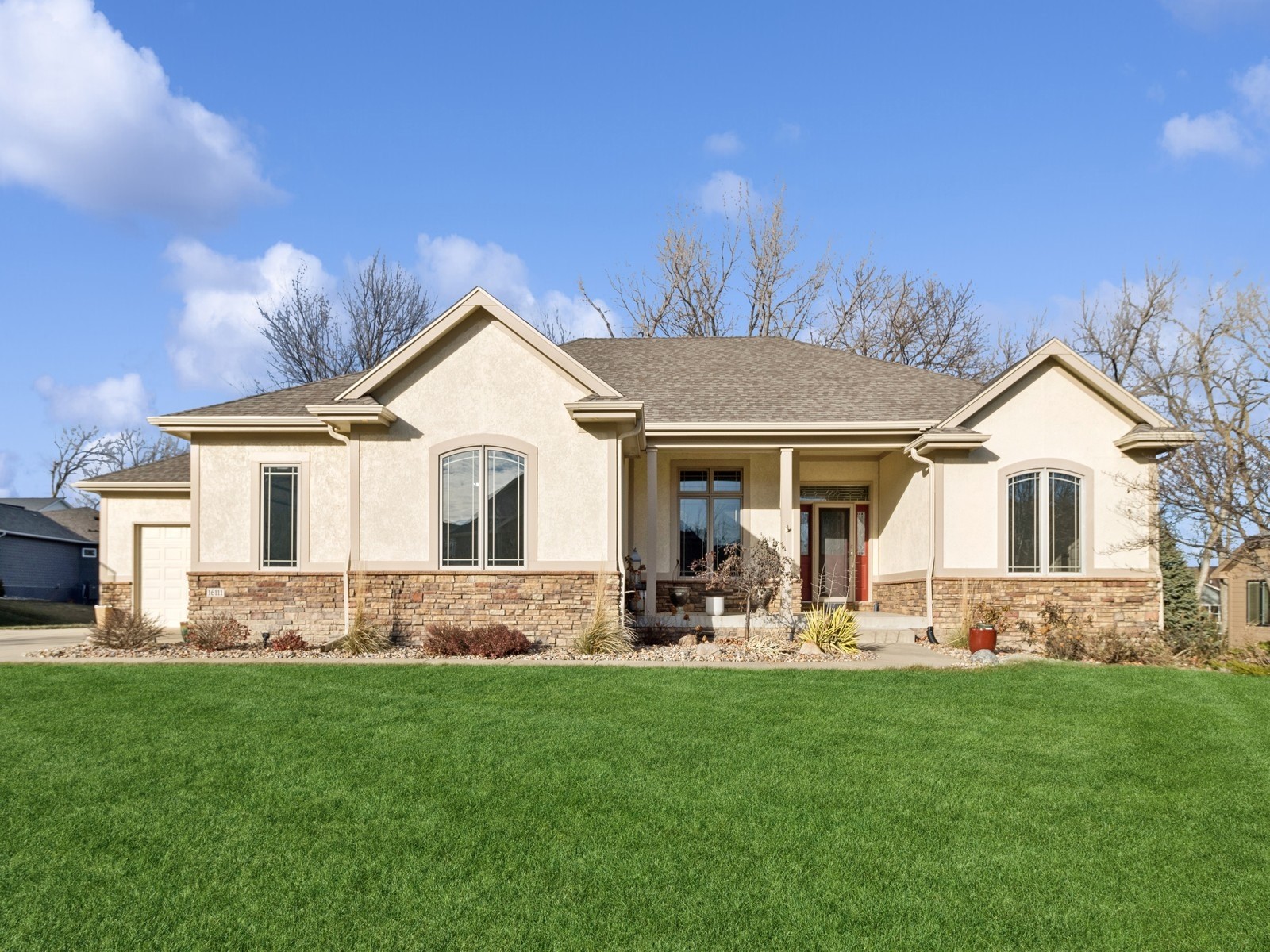 16111 Plum Drive, Urbandale, Iowa image 30