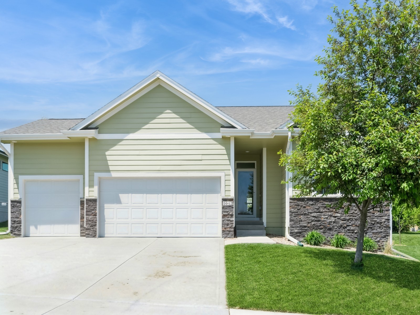 1642 S 11th Street, Adel, Iowa image 3