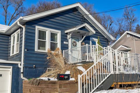 1226 55th Street Des Moines IA 50311