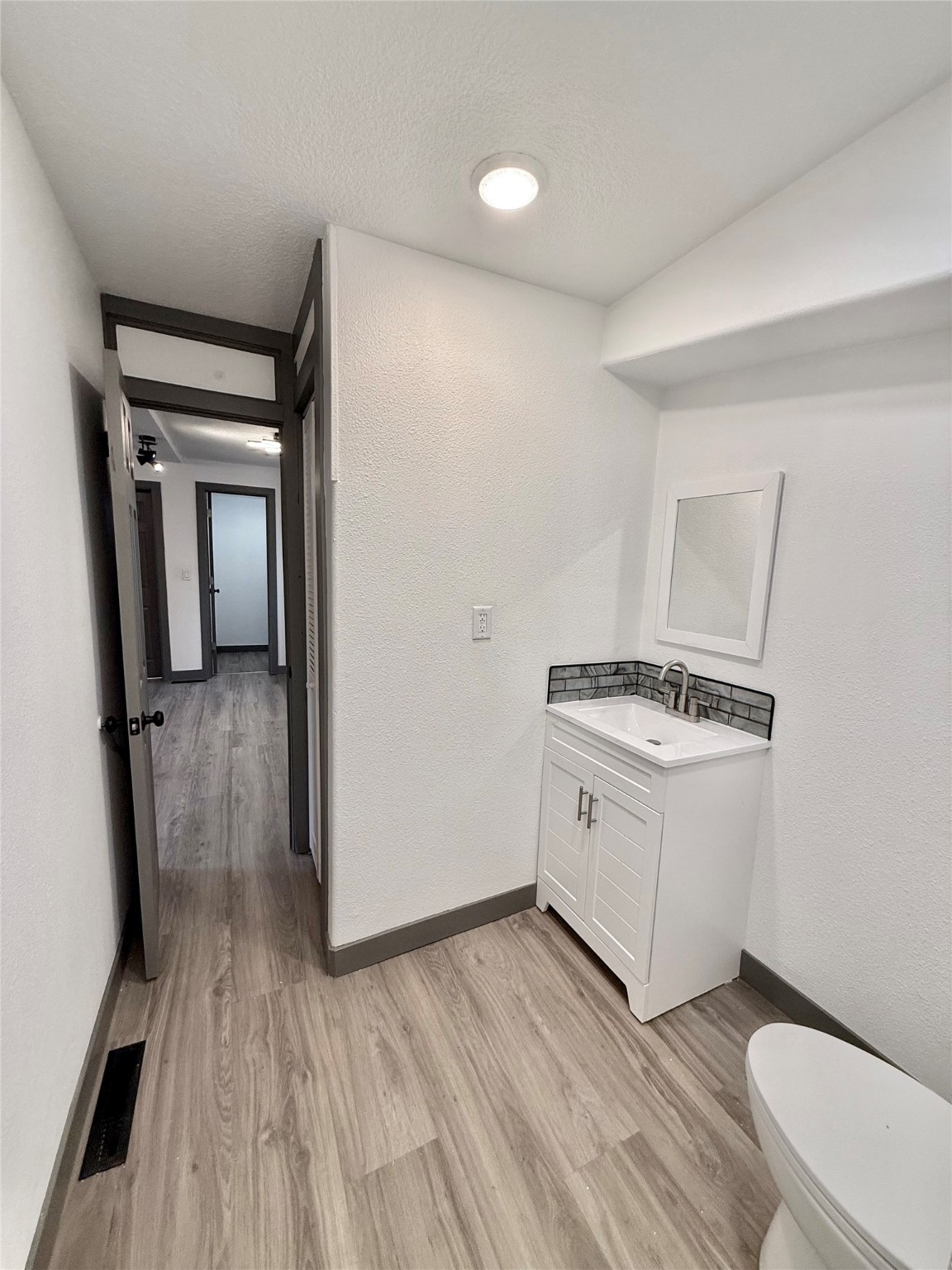 928 Morton Avenue, Des Moines, Iowa image 10