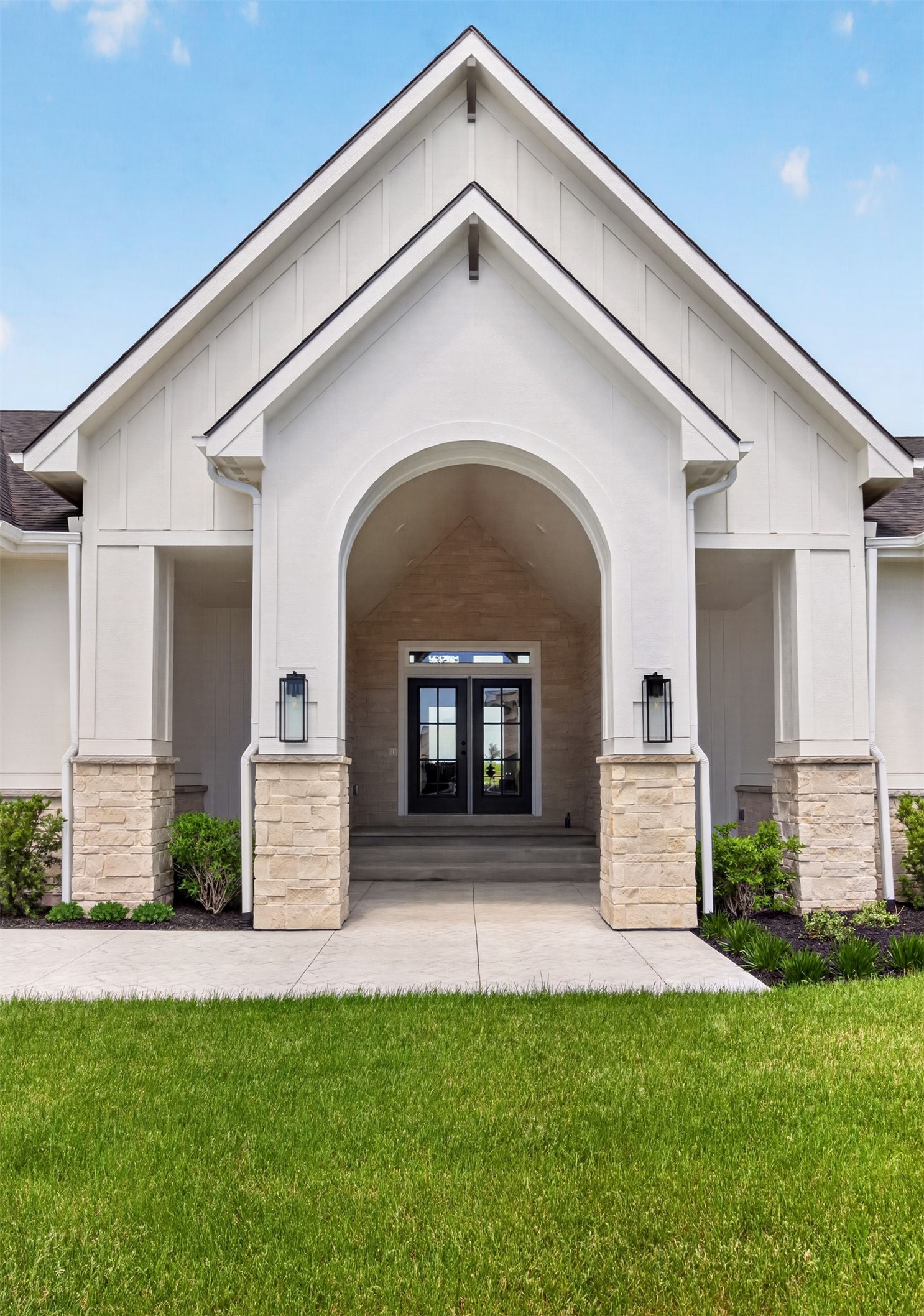 16211 Sharon Drive