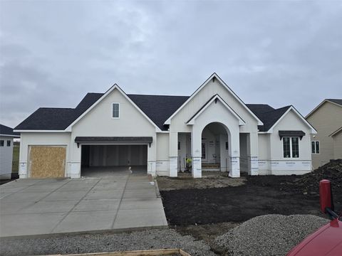 16211 Sharon Drive Urbandale IA 50323