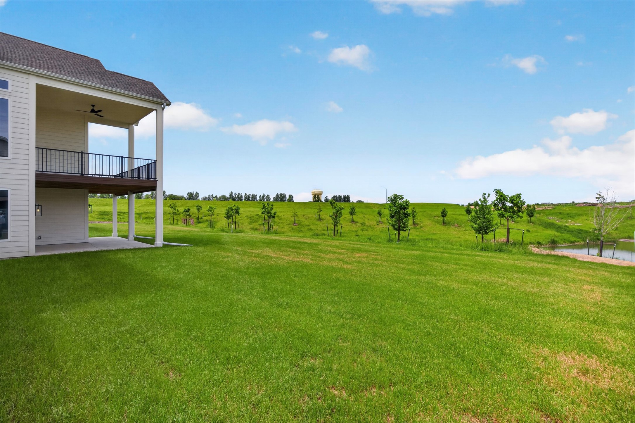 Urbandale, Iowa, 50323, United States, 5 Bedrooms Bedrooms, ,5 BathroomsBathrooms,Residential,Active,2017880