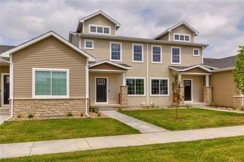 Condominium in Waukee IA 1974 Warrior Lane.jpg