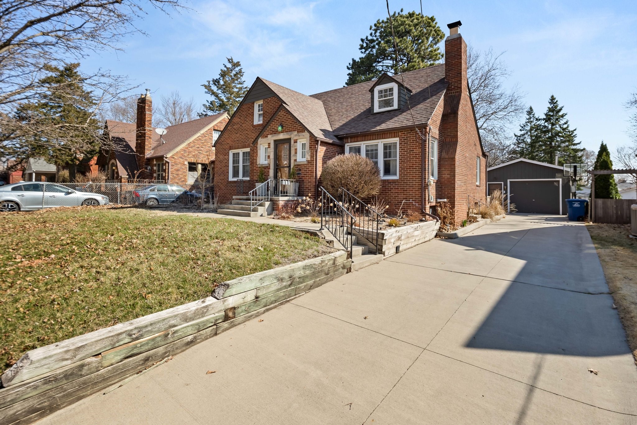 2117 34th Street, Des Moines, Iowa image 2