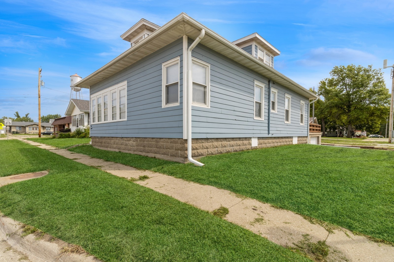 116 S Monroe Street, Monroe, Iowa image 3