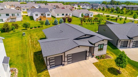 Homes For Sale - 1290 S Radley Street<br/> West Des Moines, IA 50266