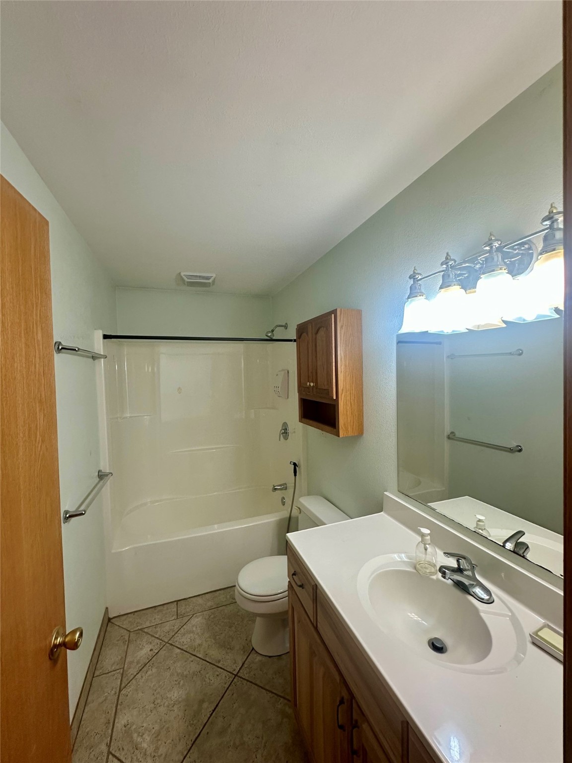 2369 Saint Charles Road, Winterset, Iowa image 15