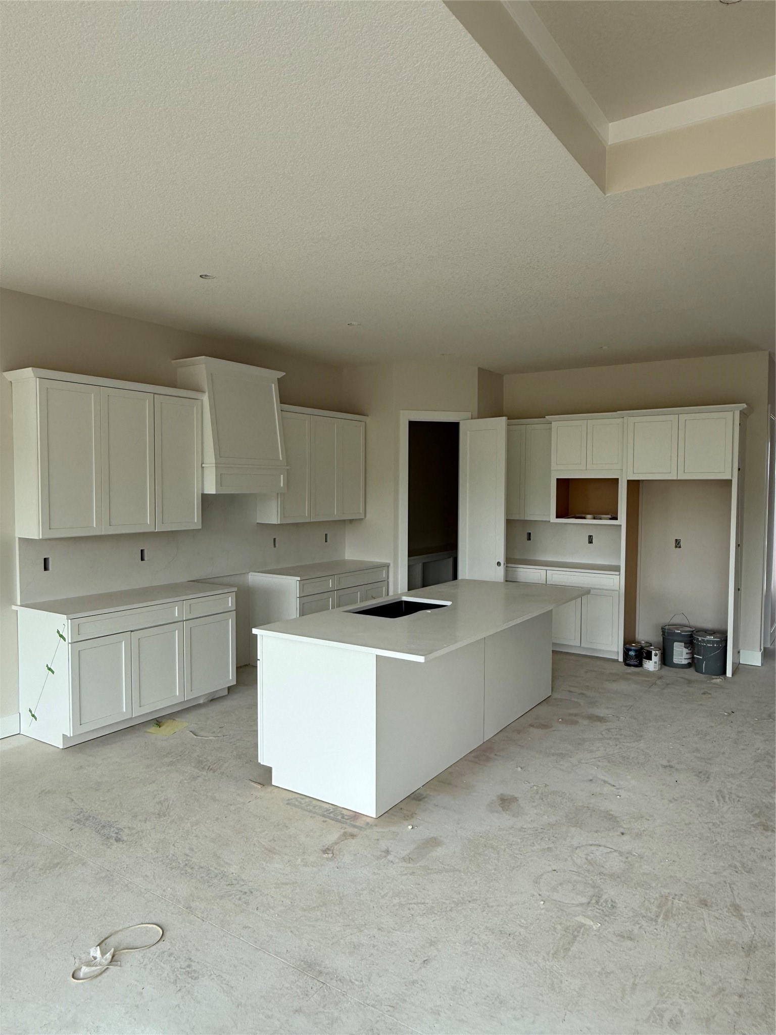 1362 S Lotus Place