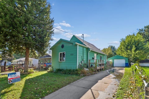 Homes For Sale - 2711 Chicago Avenue<br/> Des Moines, IA 50317