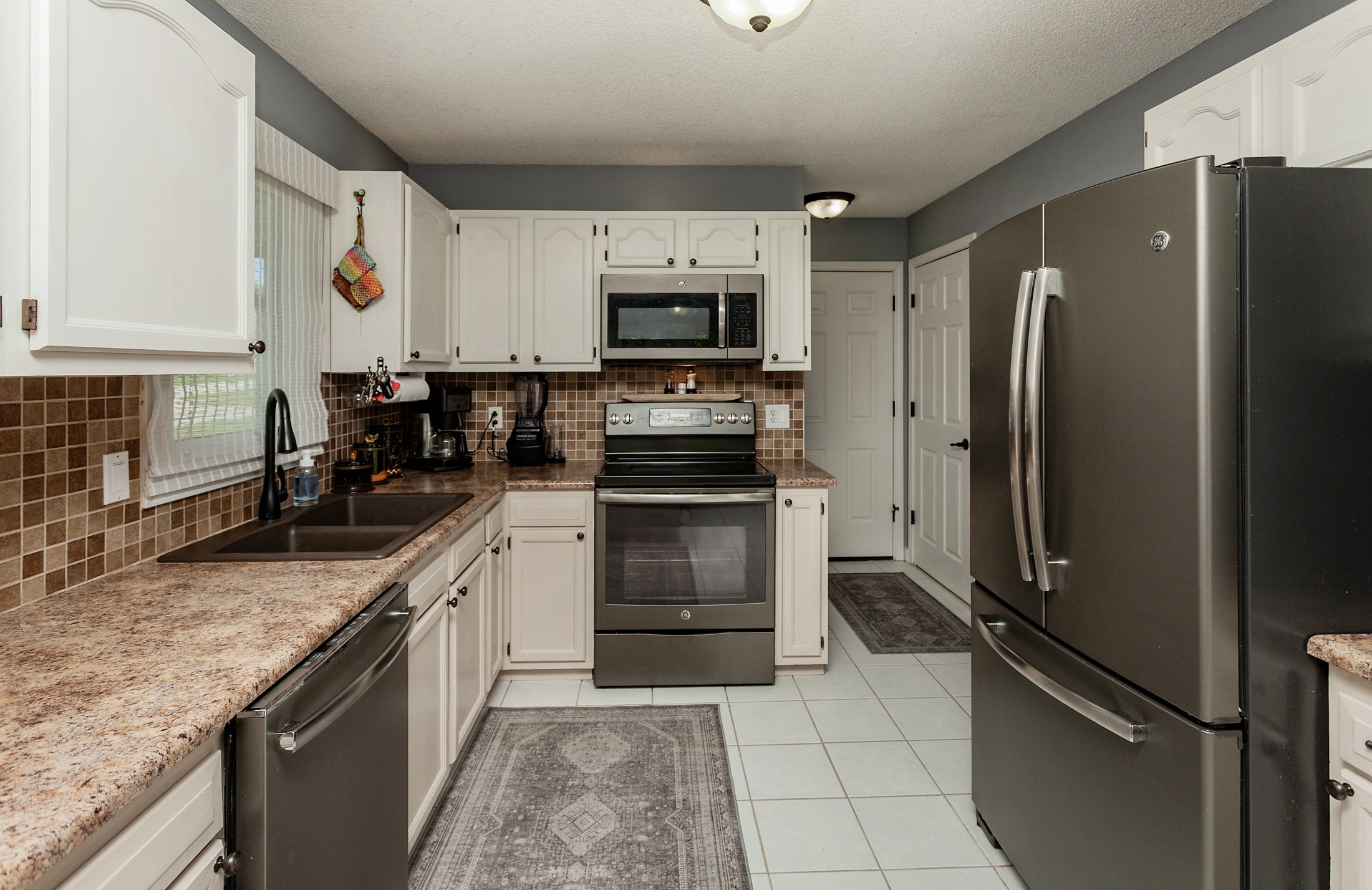448 53rd Place, West Des Moines, Iowa image 5