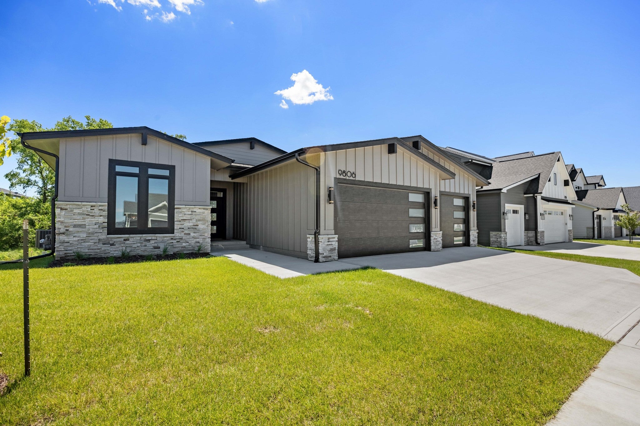 9806 Watermeadow Circle
