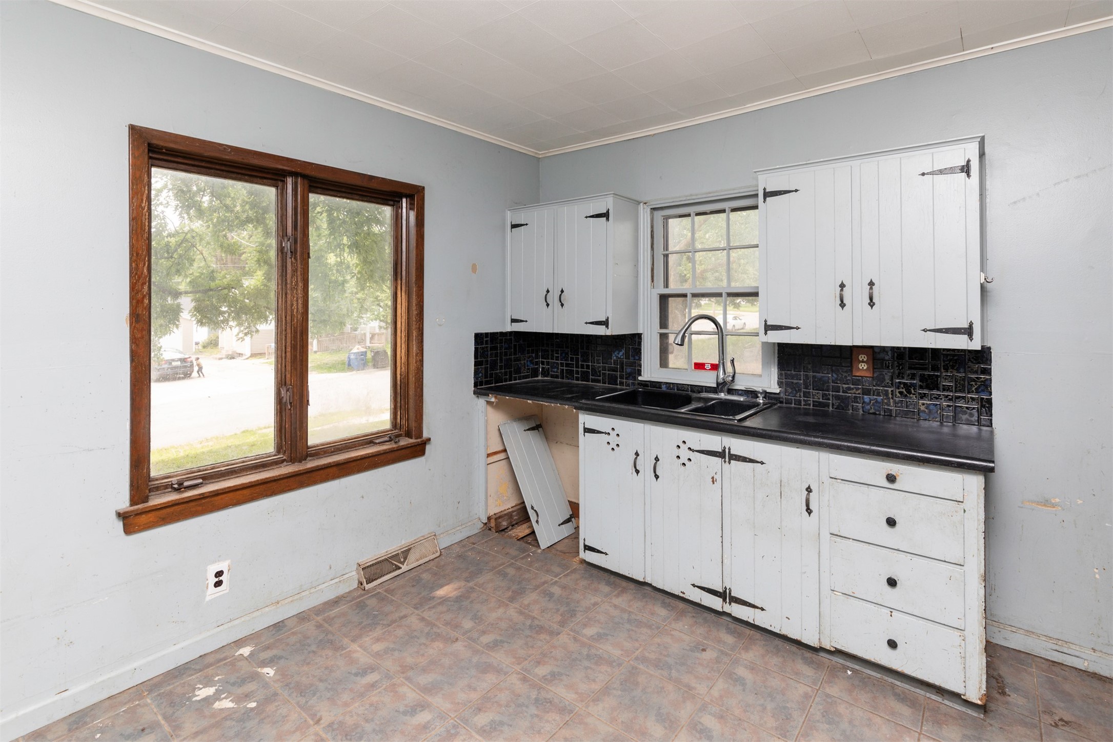 2721 Cornell Street, Des Moines, Iowa image 6