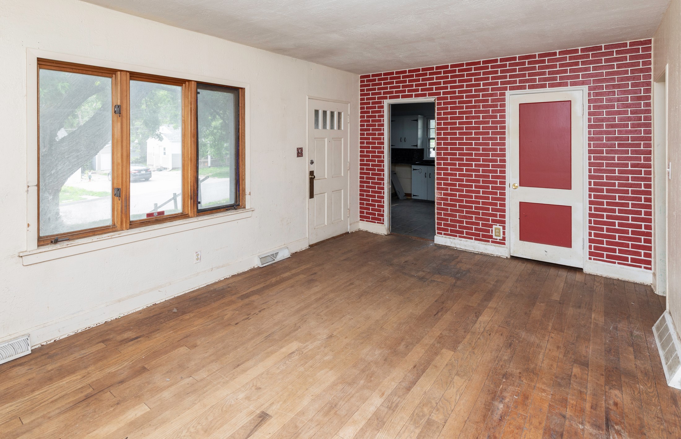 2721 Cornell Street, Des Moines, Iowa image 2