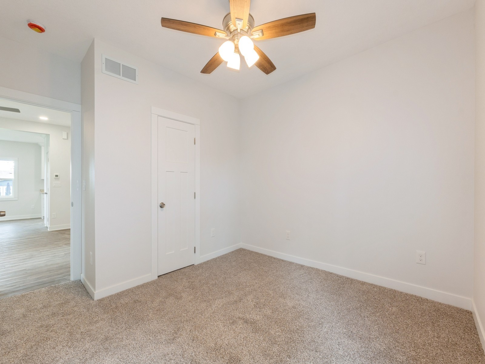 316 N Sherman Street, Stuart, Iowa image 14