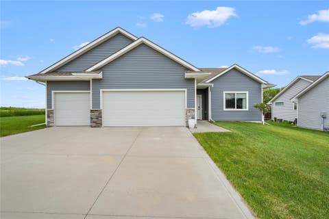 Homes For Sale - 1813 NW 8th Street<br/> Grimes, IA 50111