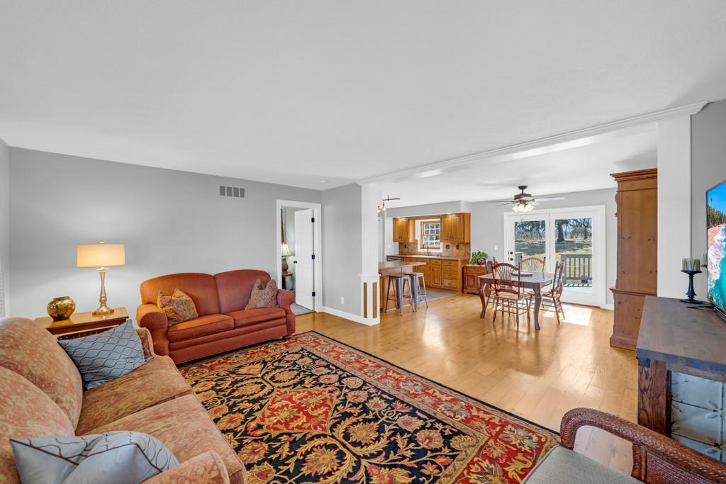 7711 NE 108th Place, Bondurant, Iowa image 3