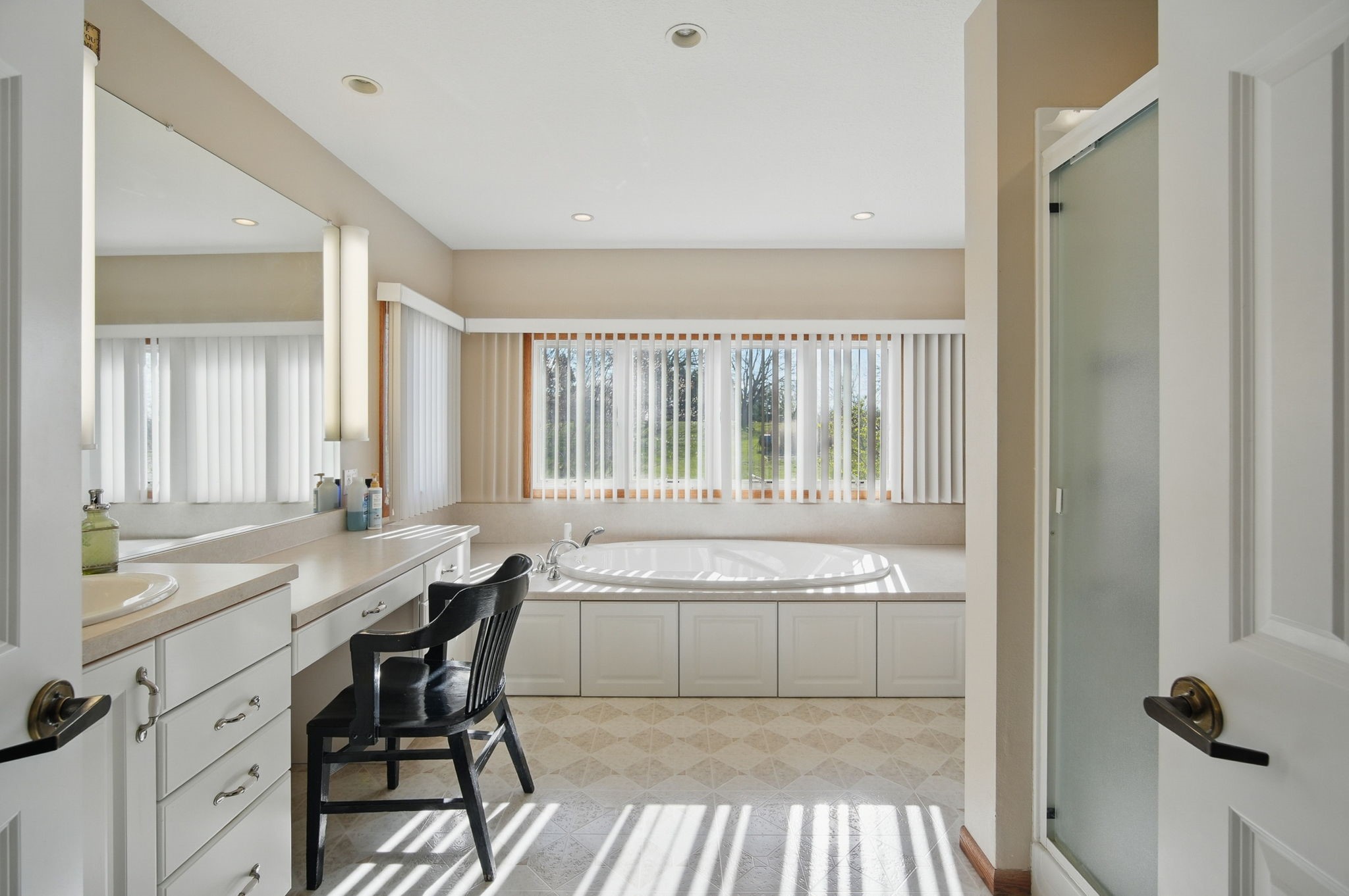 1107 Mckimber Drive, Knoxville, Iowa image 23