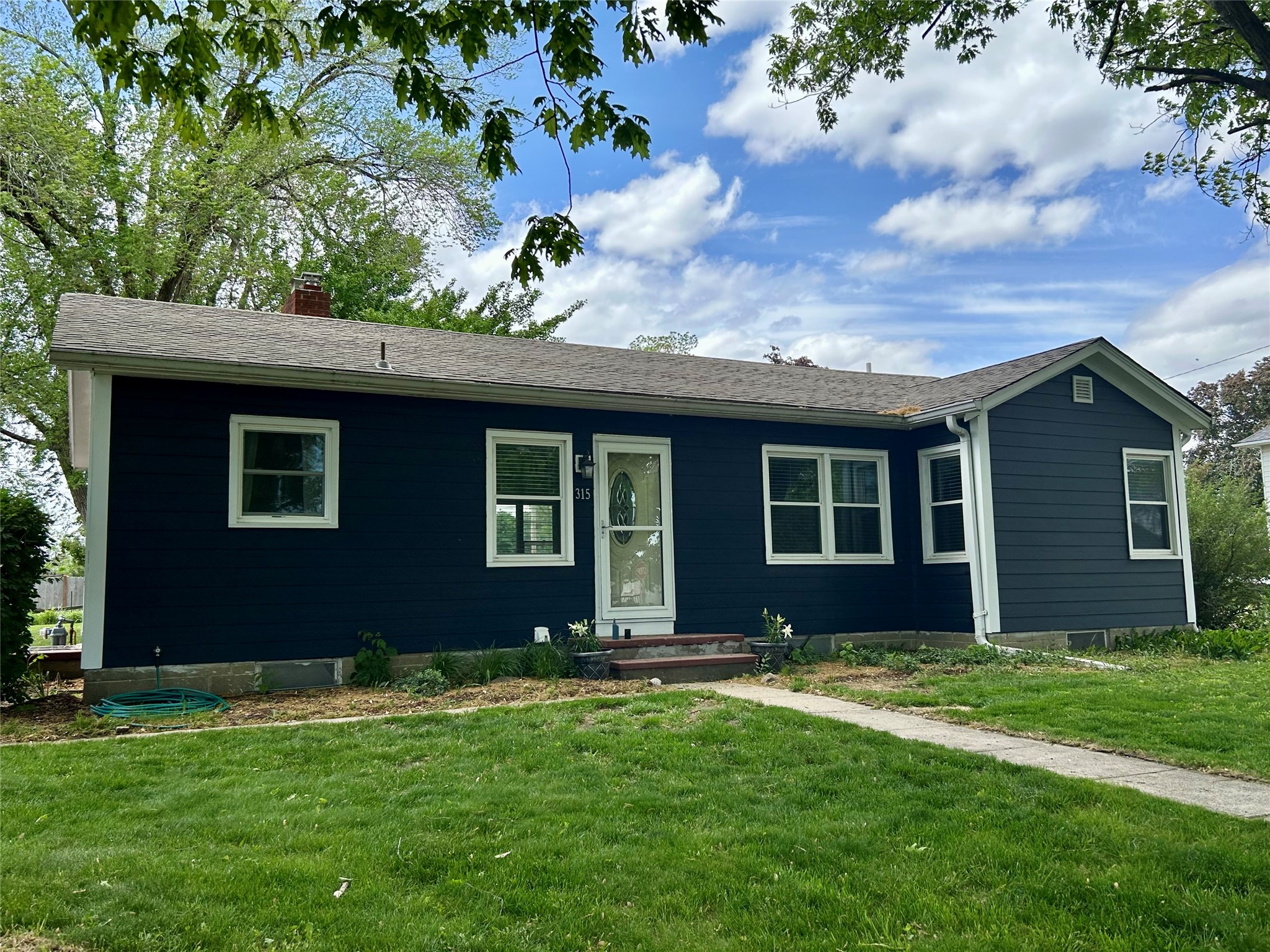 8986 NE 12th Avenue, Altoona, Iowa image 1