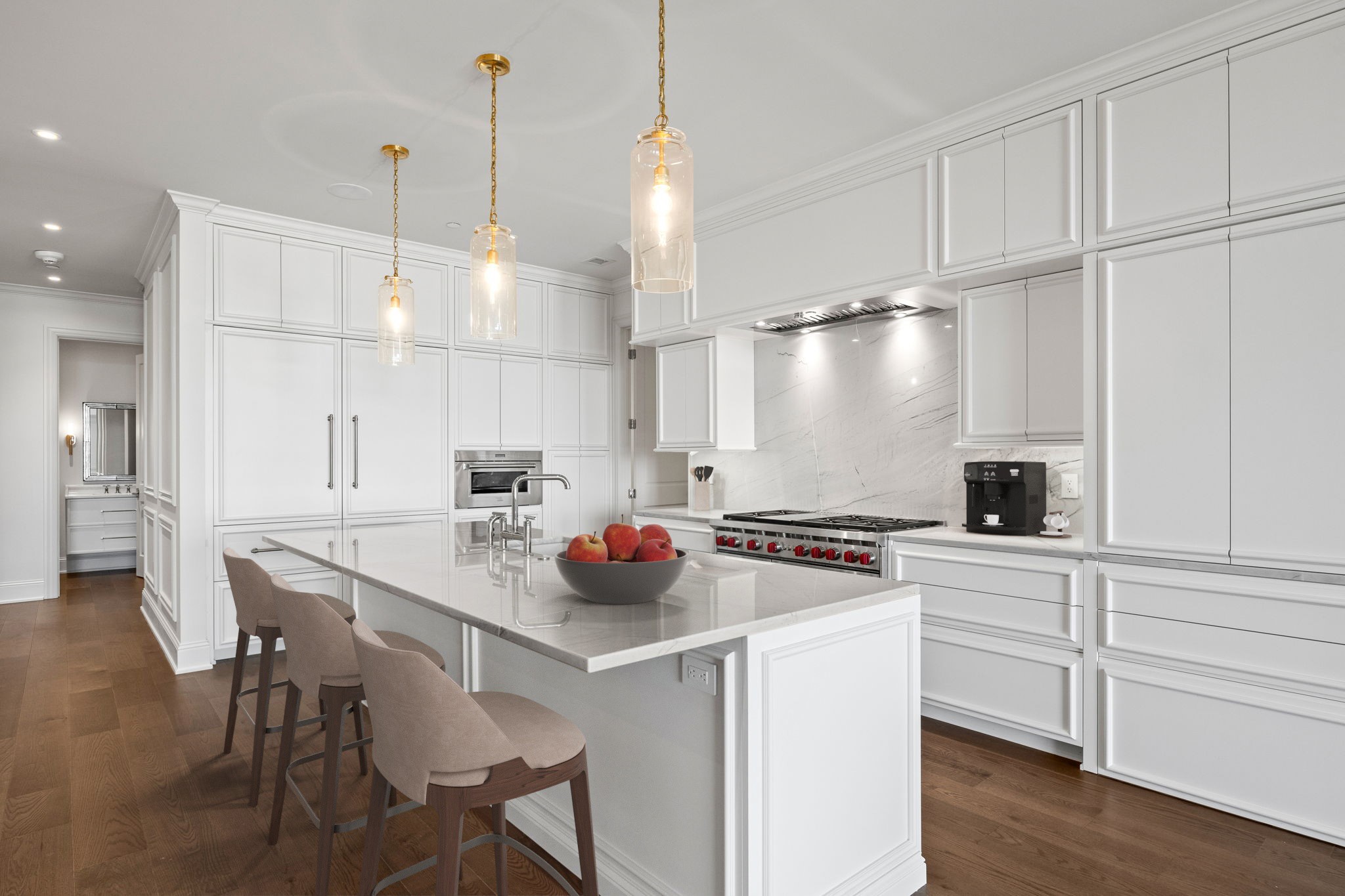 595 60th Street S 404