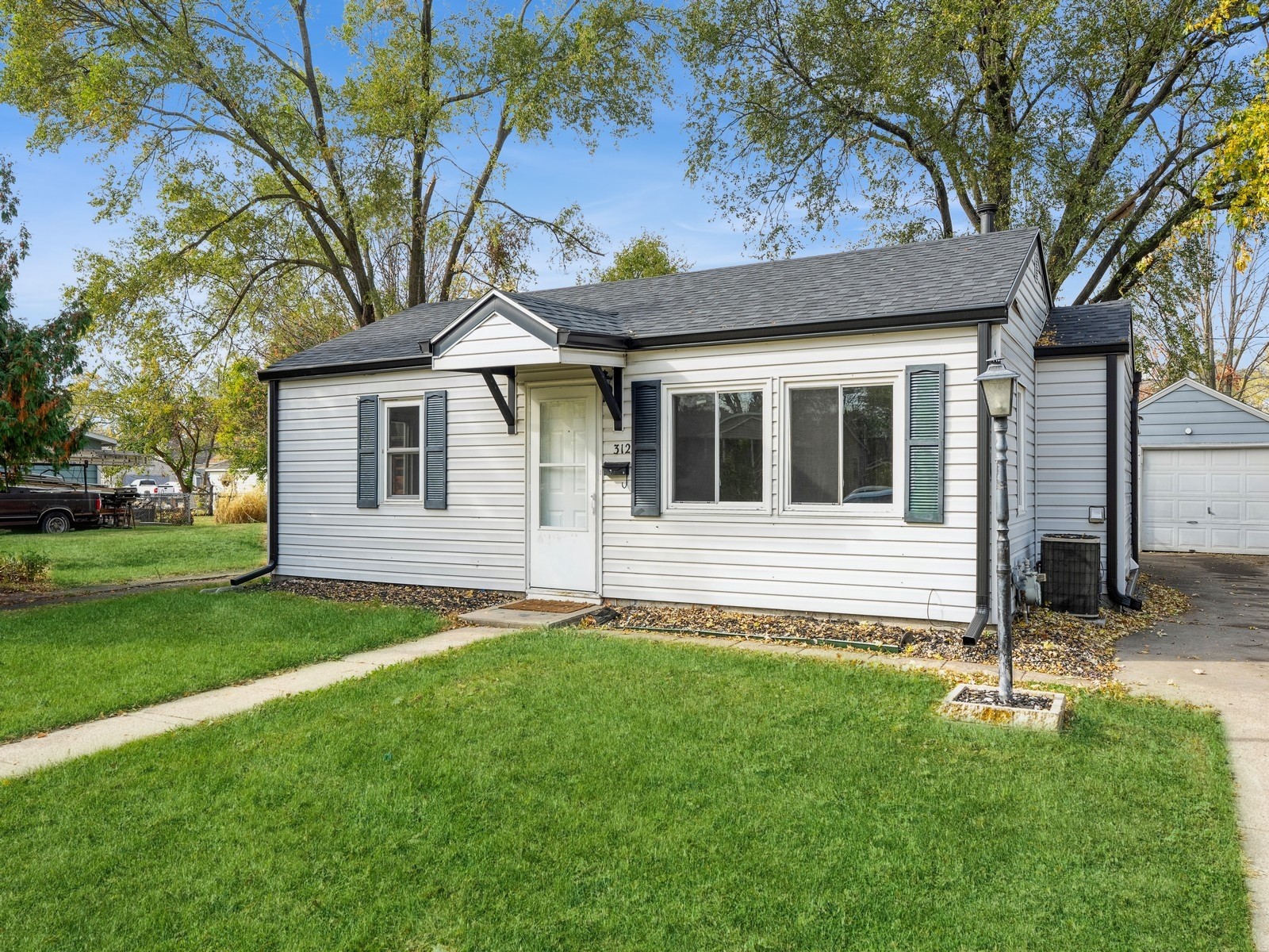 312 2nd Street, West Des Moines, Iowa image 1