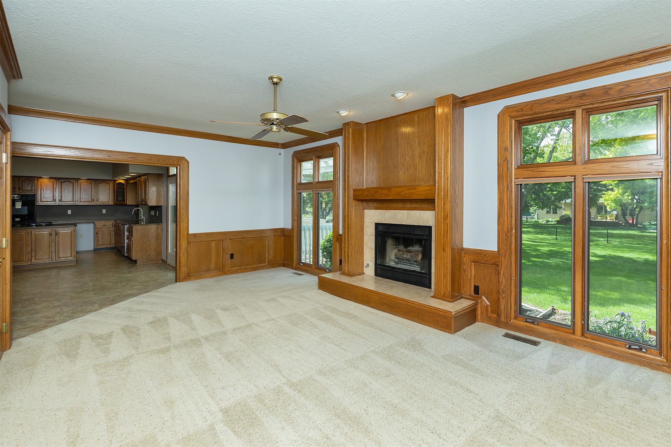 4630 Stonebridge Road, West Des Moines, Iowa image 11