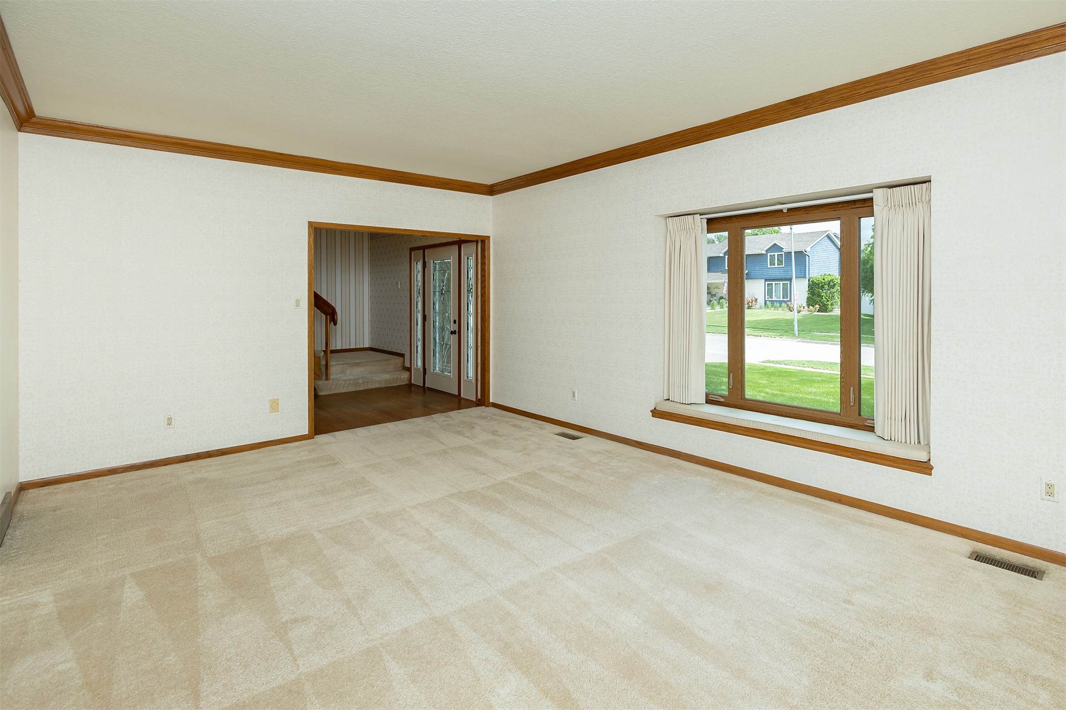 4630 Stonebridge Road, West Des Moines, Iowa image 13