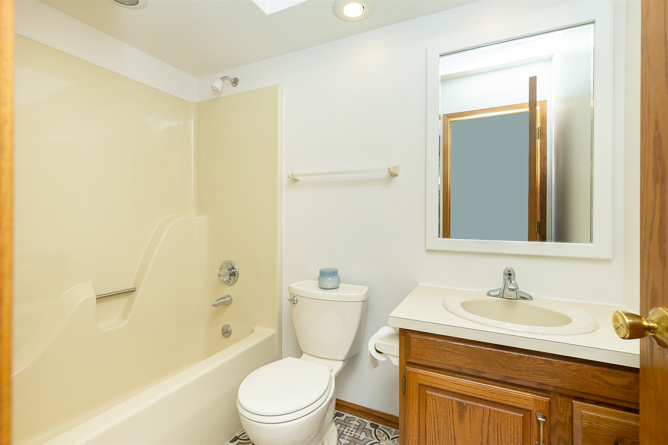 4630 Stonebridge Road, West Des Moines, Iowa image 28