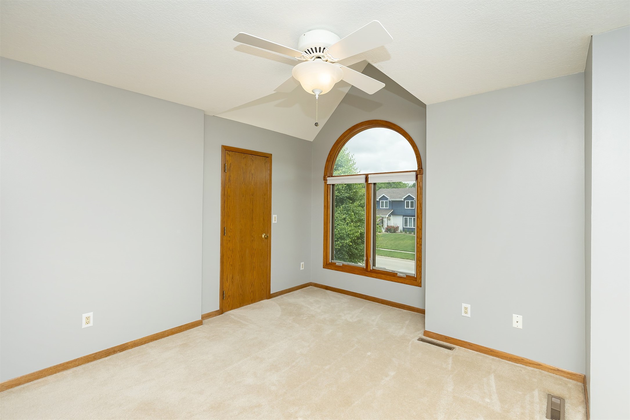 4630 Stonebridge Road, West Des Moines, Iowa image 27