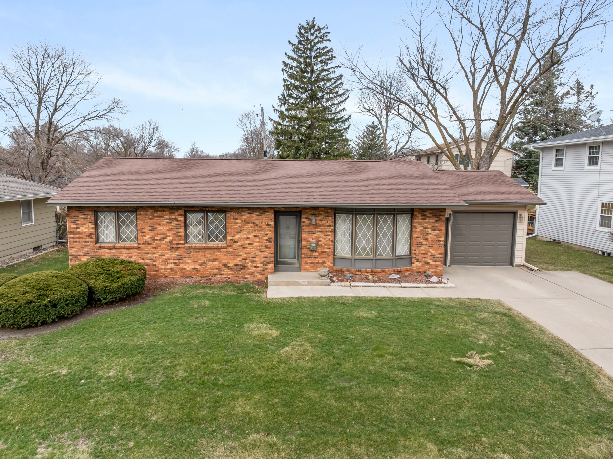 Photo 1 of 29 — 2311 Northwestern Avenue, Ames, IA 50010