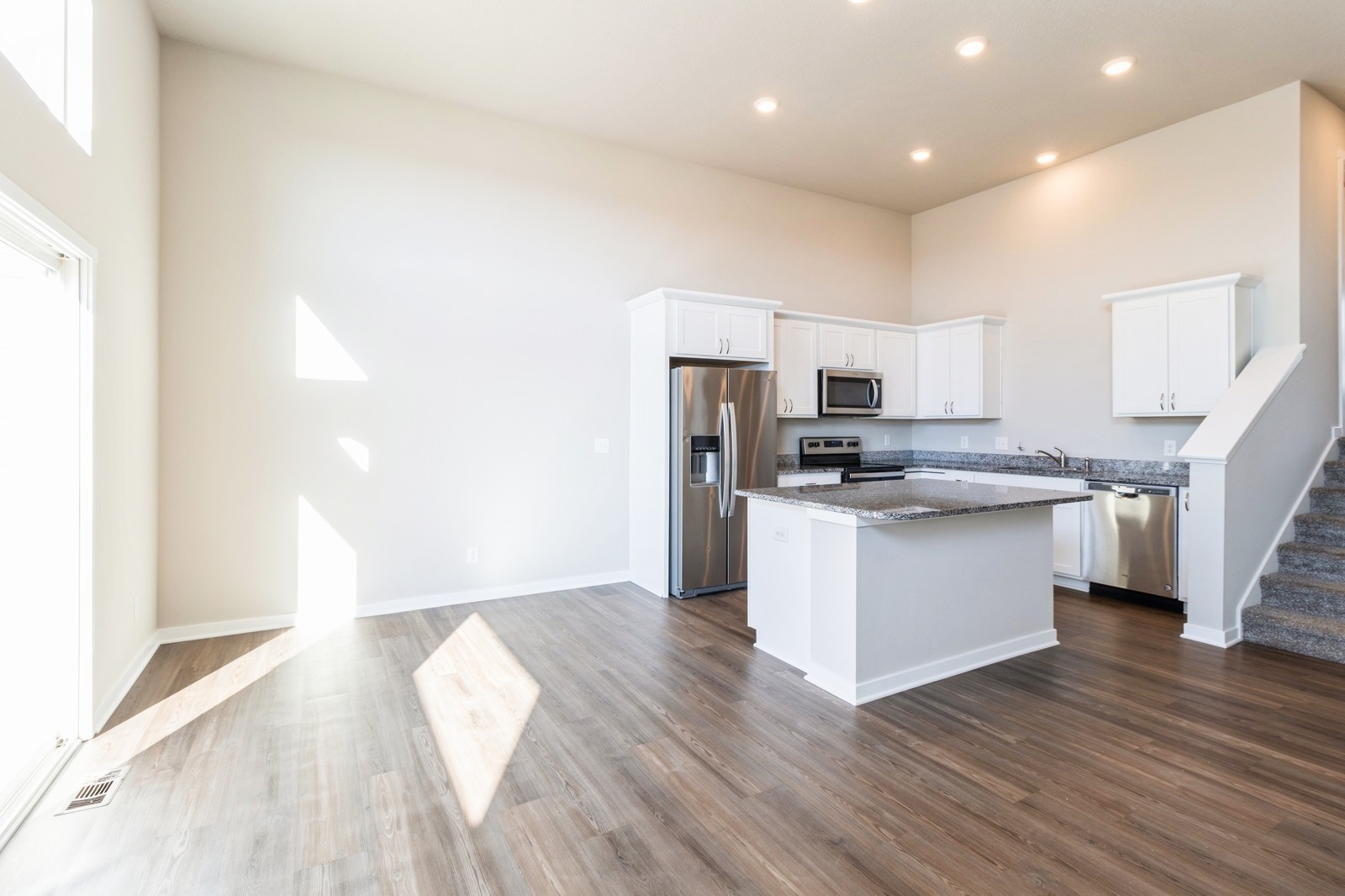 918 NE Traverse Drive, Waukee, Iowa image 3