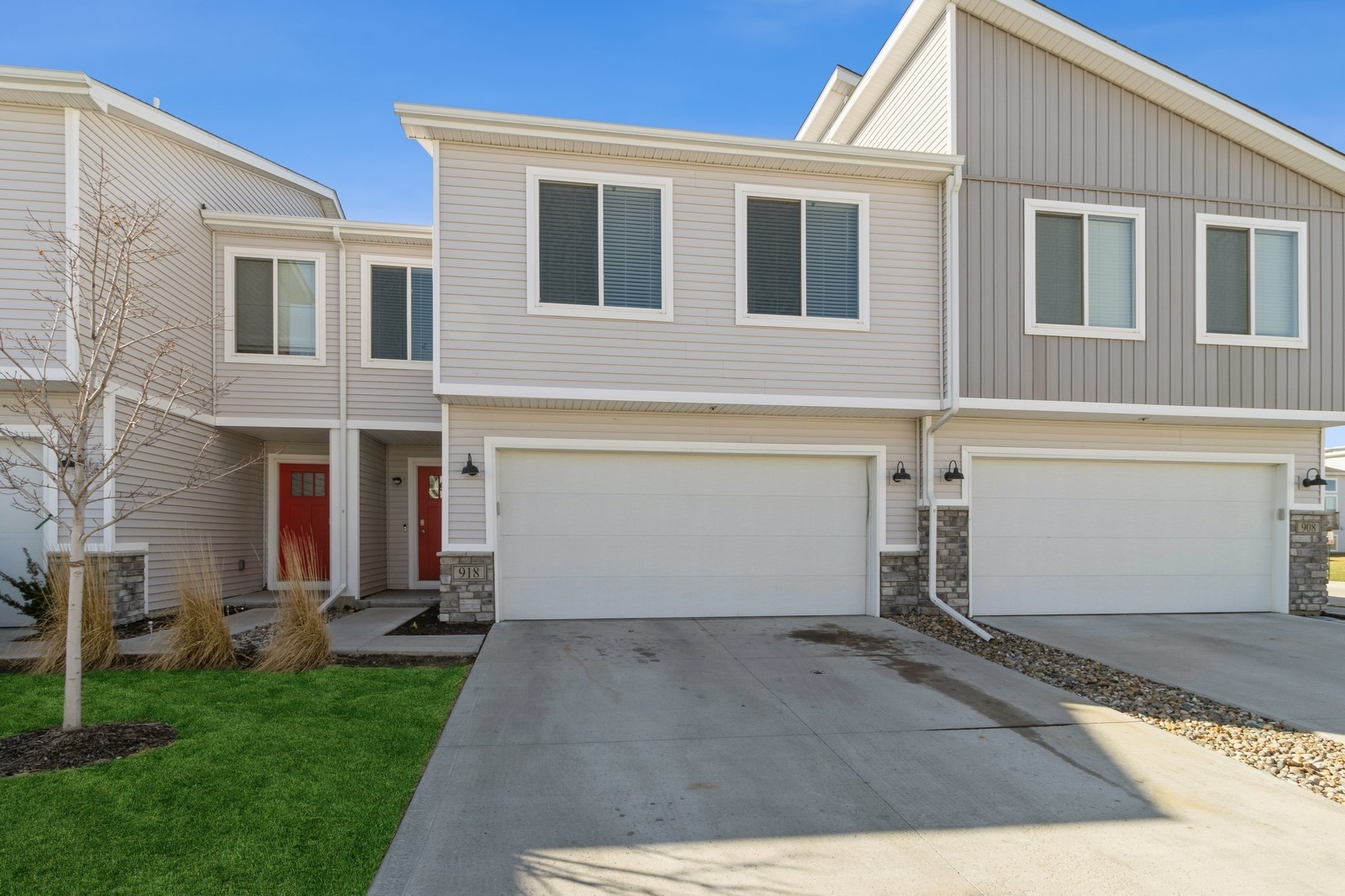 918 NE Traverse Drive, Waukee, Iowa image 1