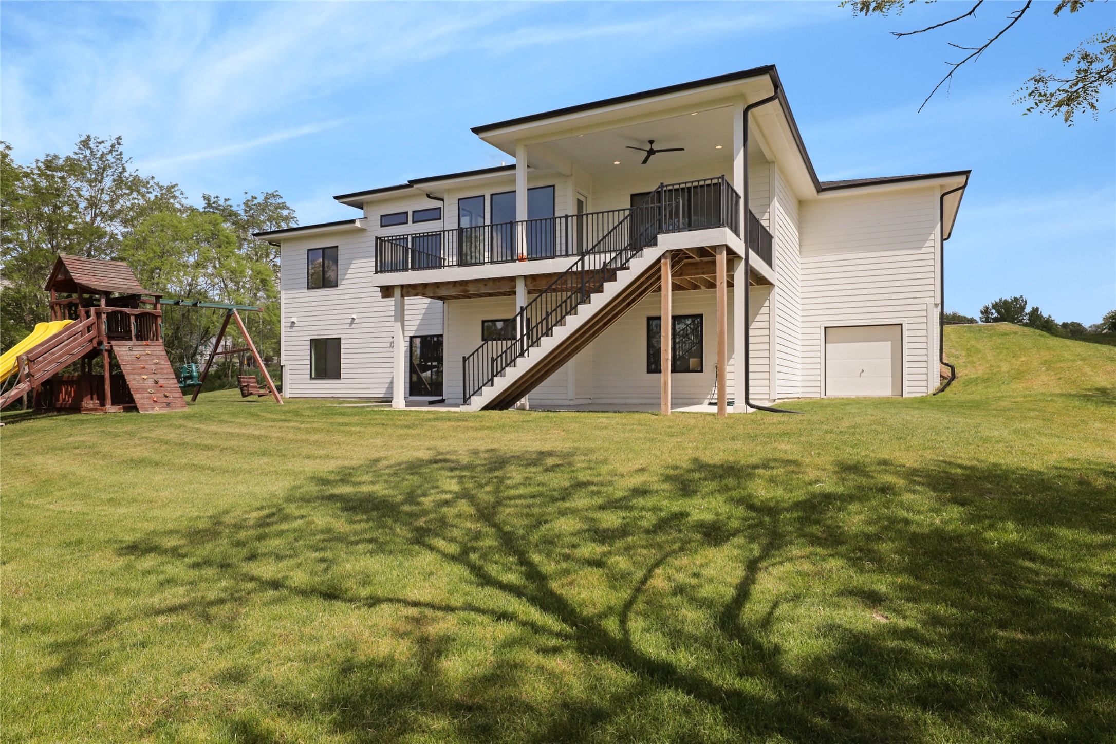 4731 162nd Street, Urbandale, Iowa image 4