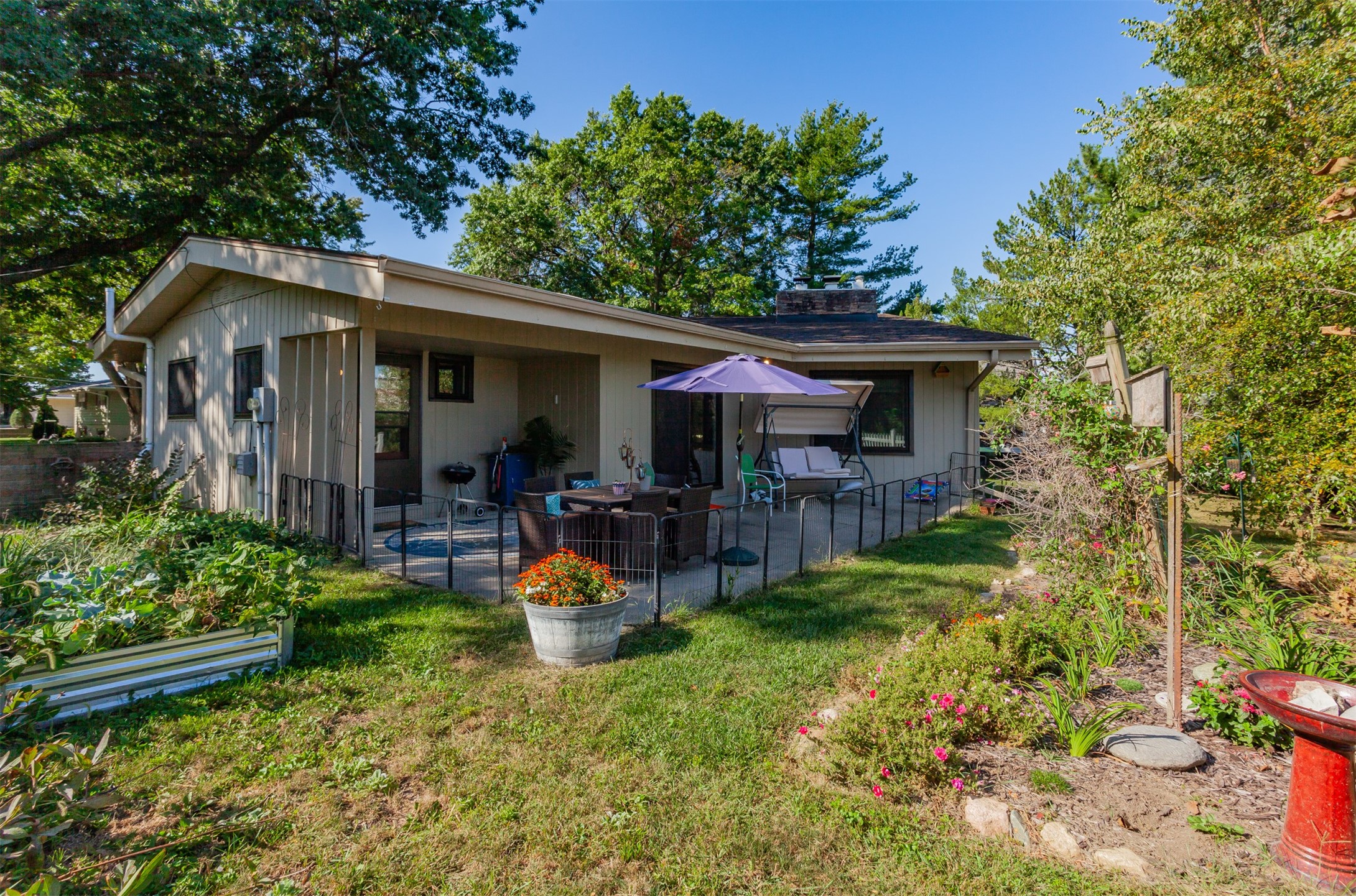 702 Sunset Drive, Indianola, Iowa image 34