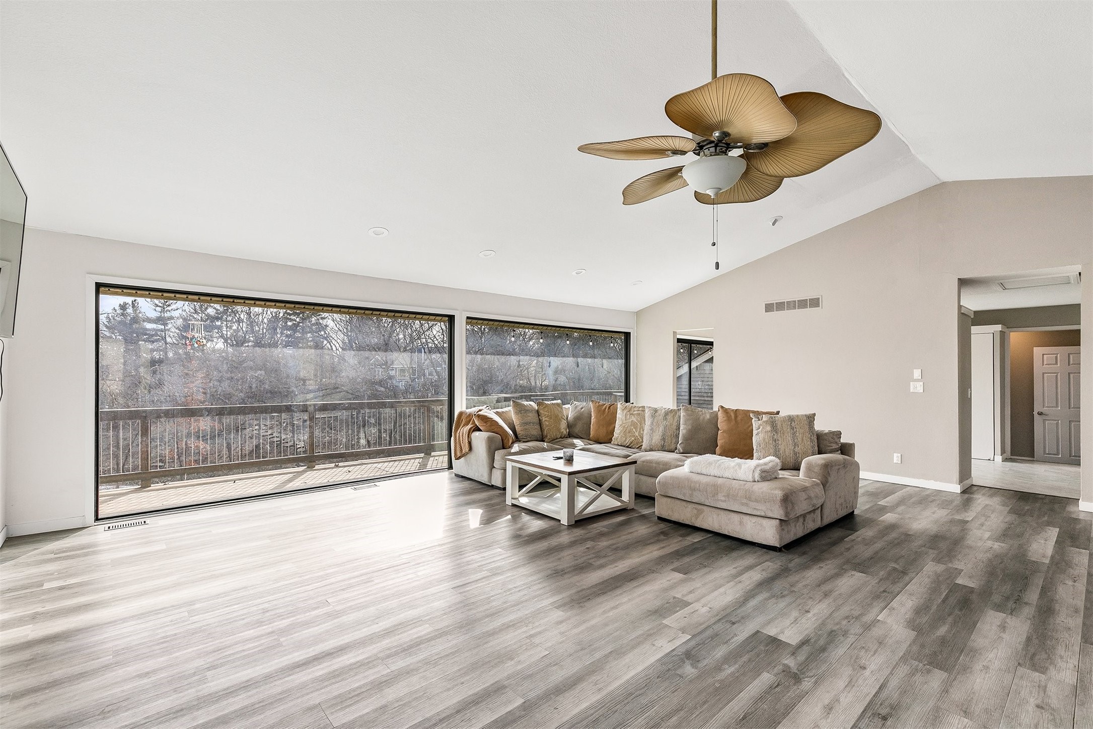 34504 Roseland Drive