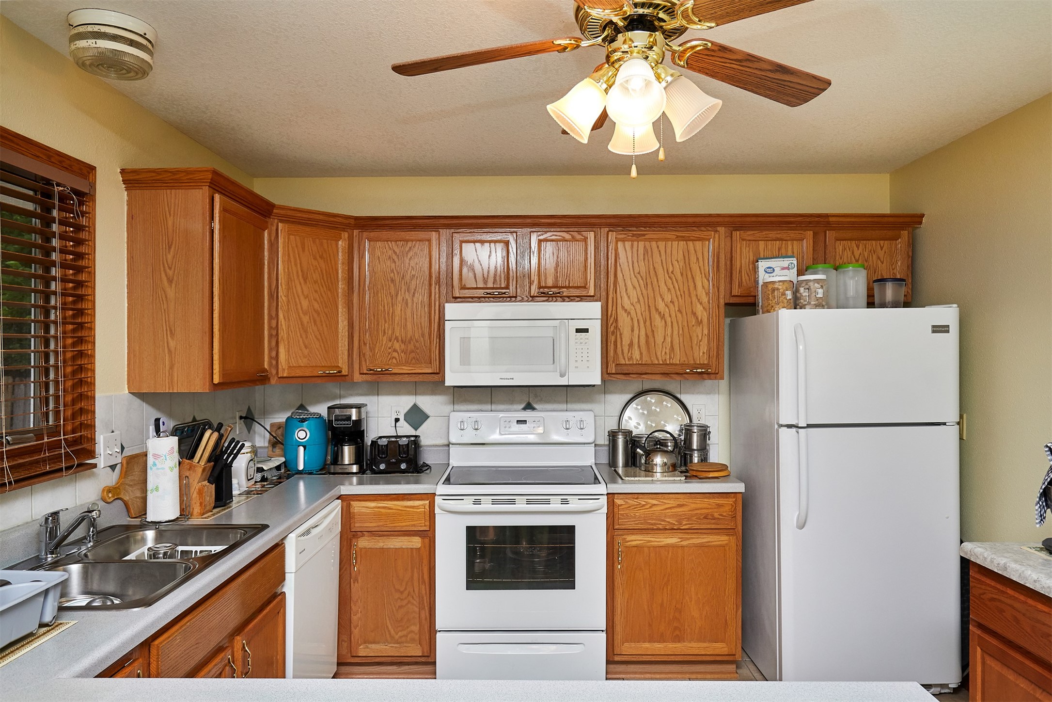 1236 63rd Street, Windsor Heights, Iowa image 11