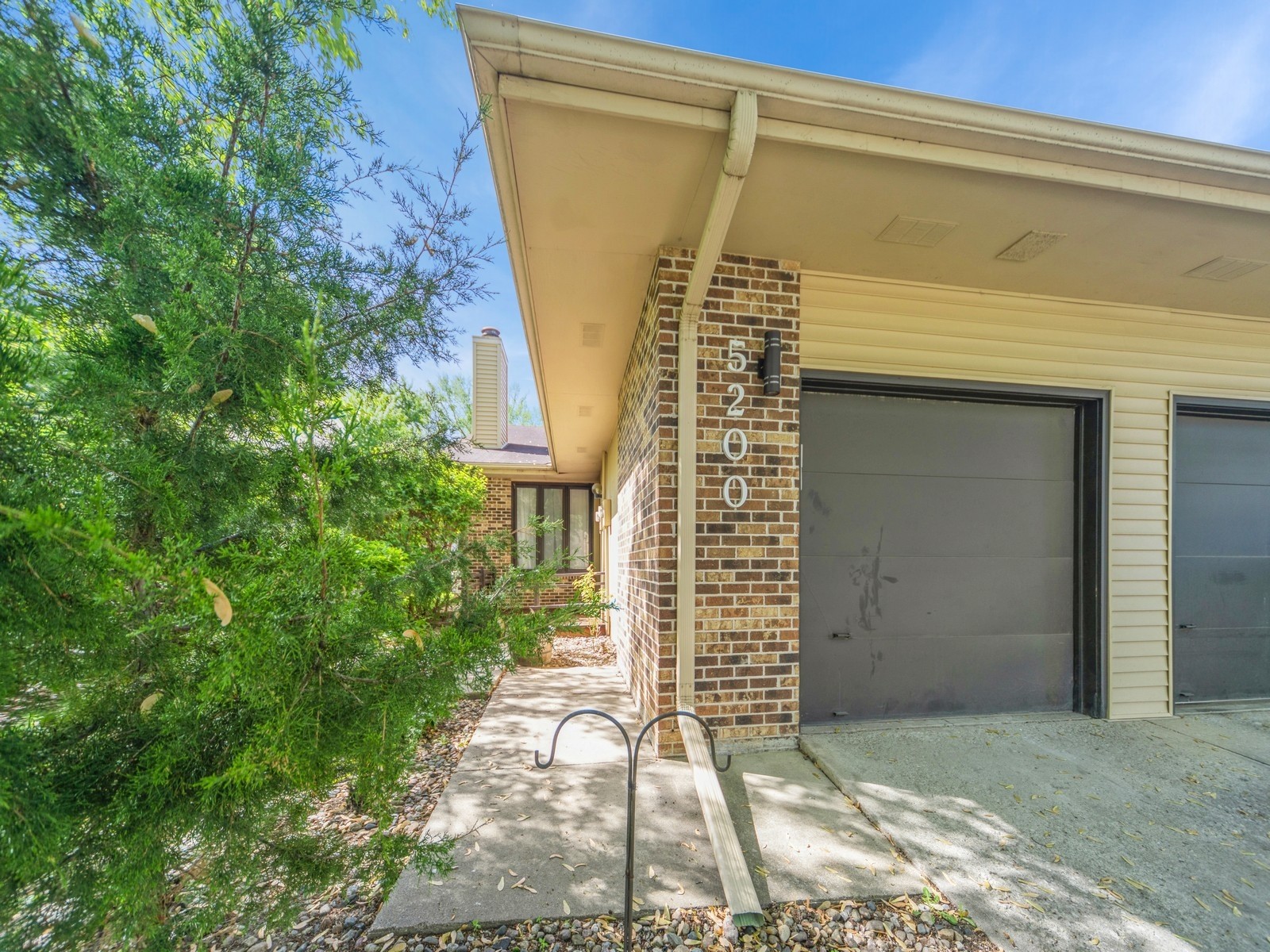 5200 Twana Drive, Des Moines, Iowa image 3