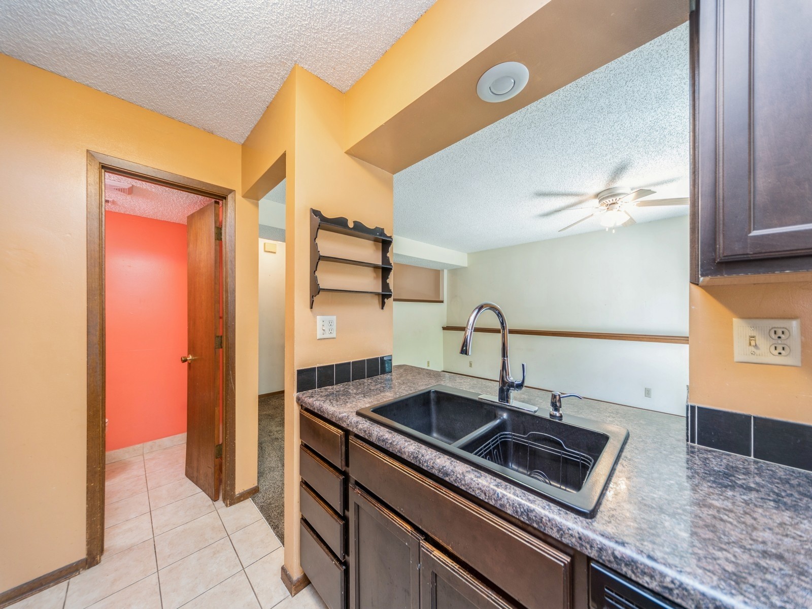 5200 Twana Drive, Des Moines, Iowa image 12