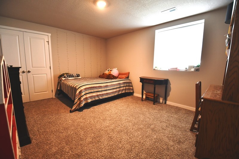 2010 N 7th Street, Indianola, Iowa image 12
