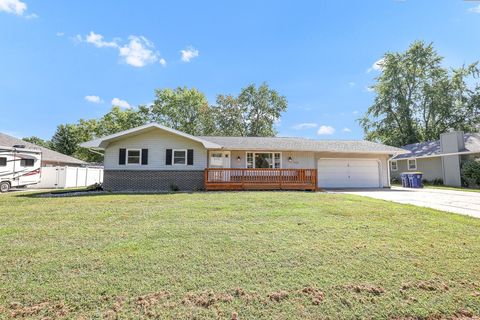 116 E 14th Street Pella IA 50219