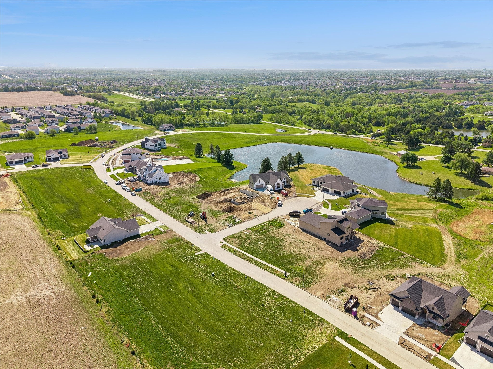 Urbandale, Iowa, 50263, United States, 6 Bedrooms Bedrooms, ,5 BathroomsBathrooms,Residential,Active,2032448