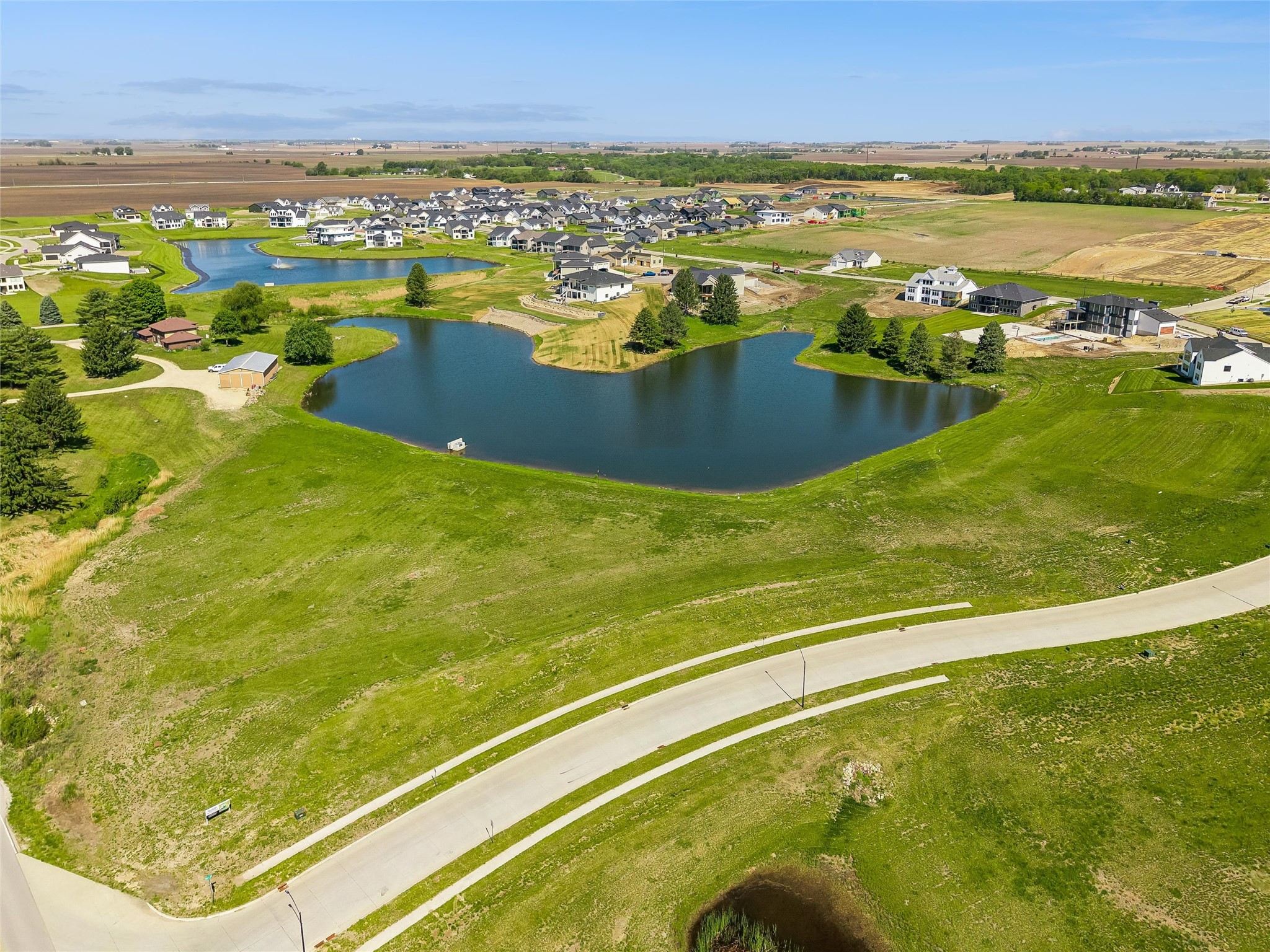 Urbandale, Iowa, 50263, United States, 6 Bedrooms Bedrooms, ,5 BathroomsBathrooms,Residential,Active,2032448