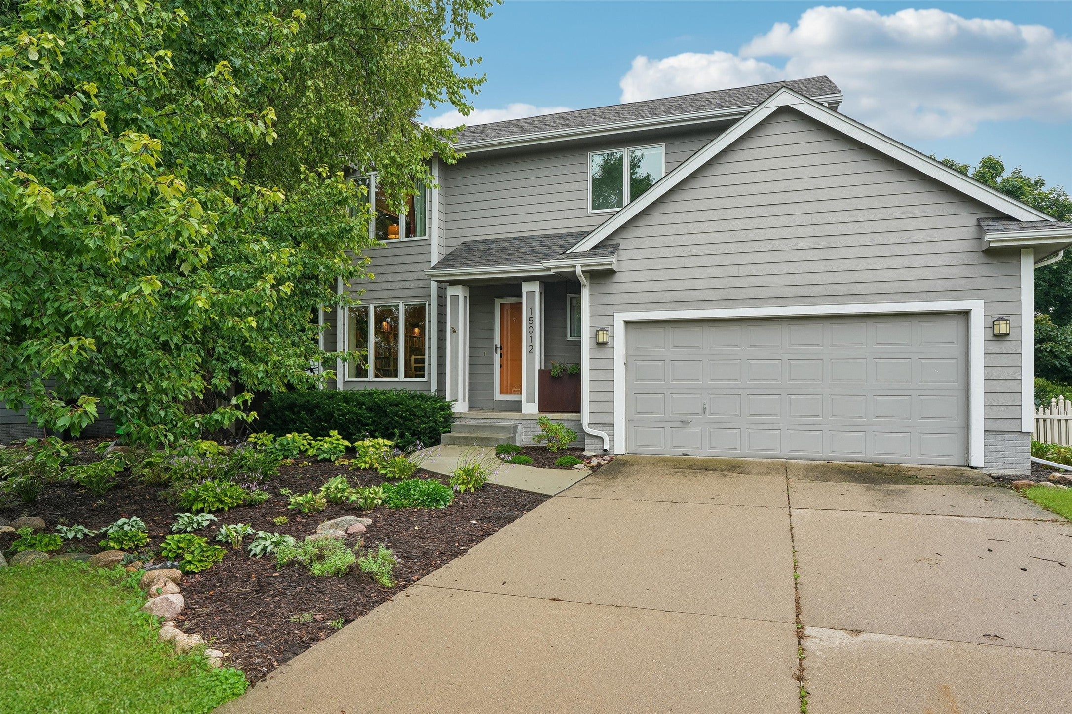15012 Hawthorn Drive