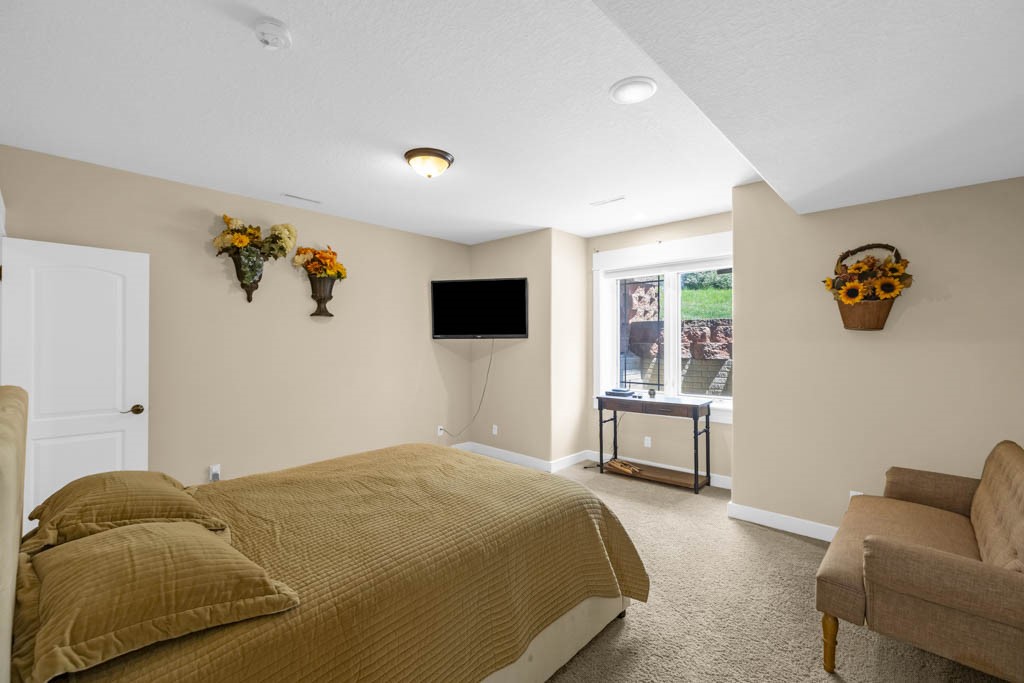 4408 Cochrane Parkway, Ames, Iowa image 18