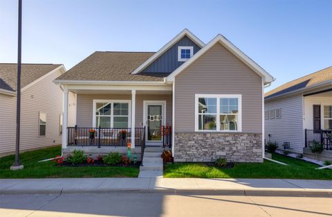 Condo For Sale - 2809 NW 30th Lane<br/> Ankeny, IA 50023