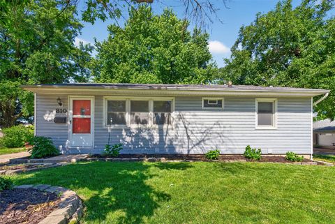 Homes For Sale - 810 SE Belmont Drive<br/> Ankeny, IA 50021