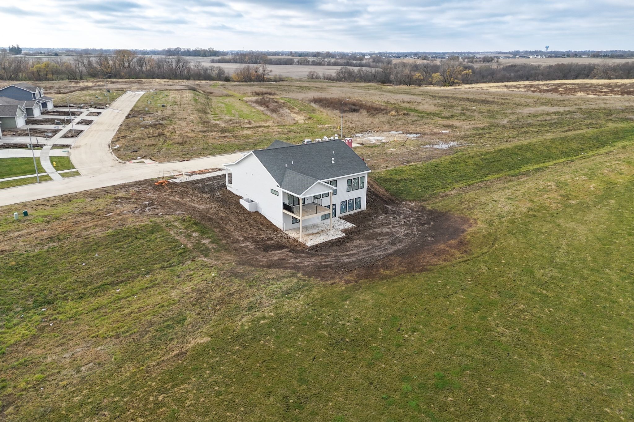 1216 Orchard Hills Drive, Norwalk, Iowa image 12