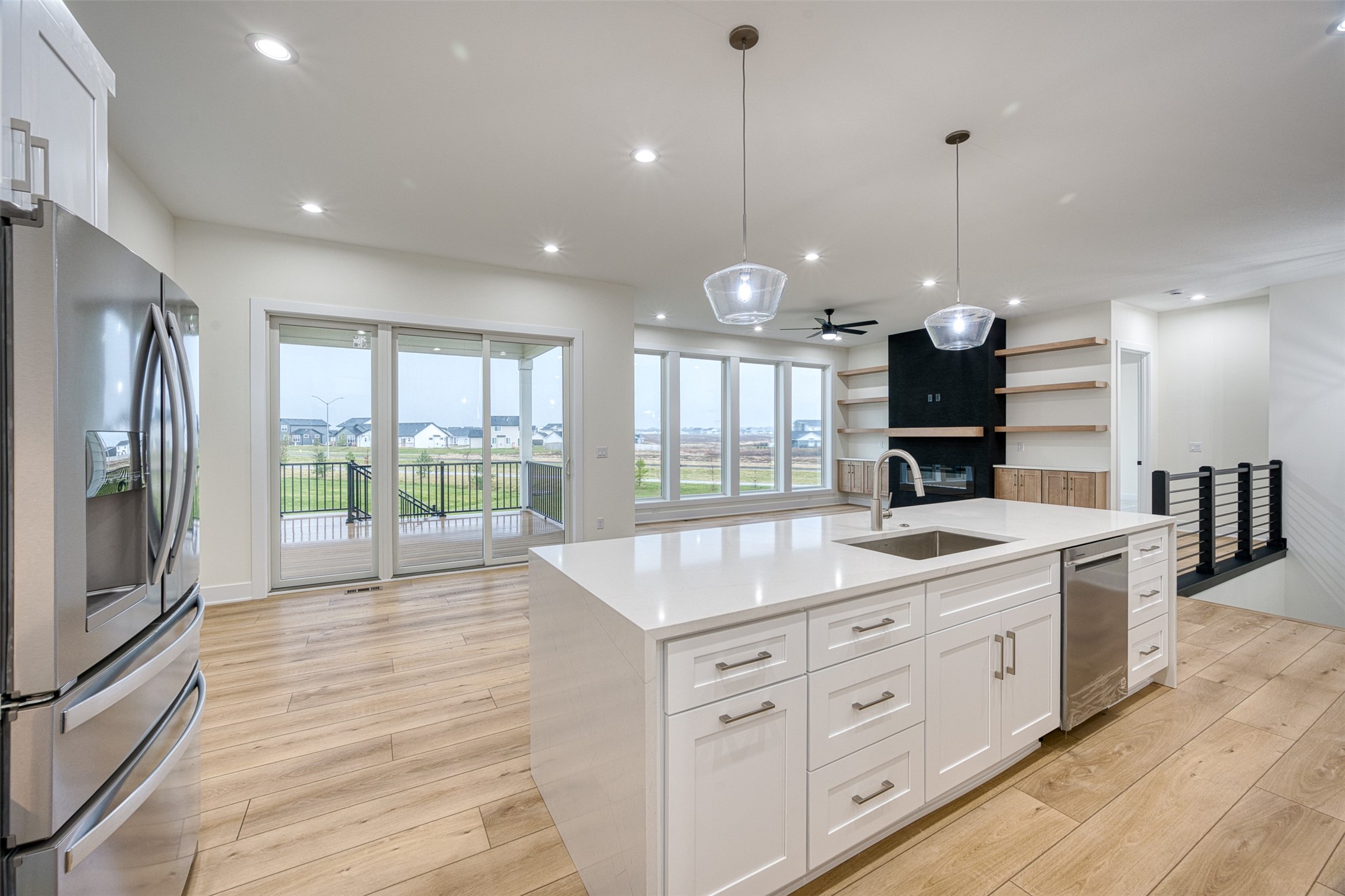 855 NW Frescott Circle