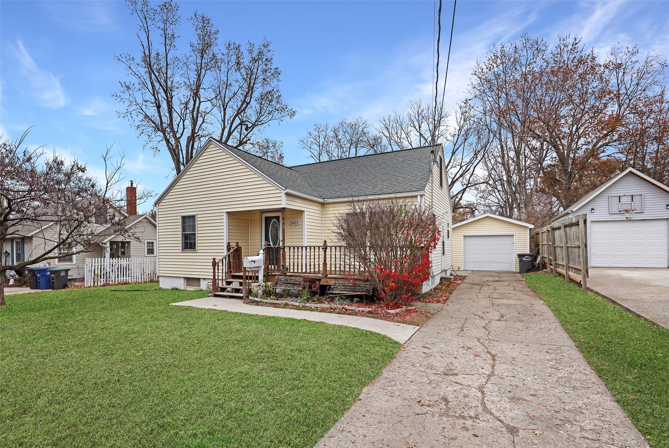 2403 53rd Street, Des Moines, Iowa image 2