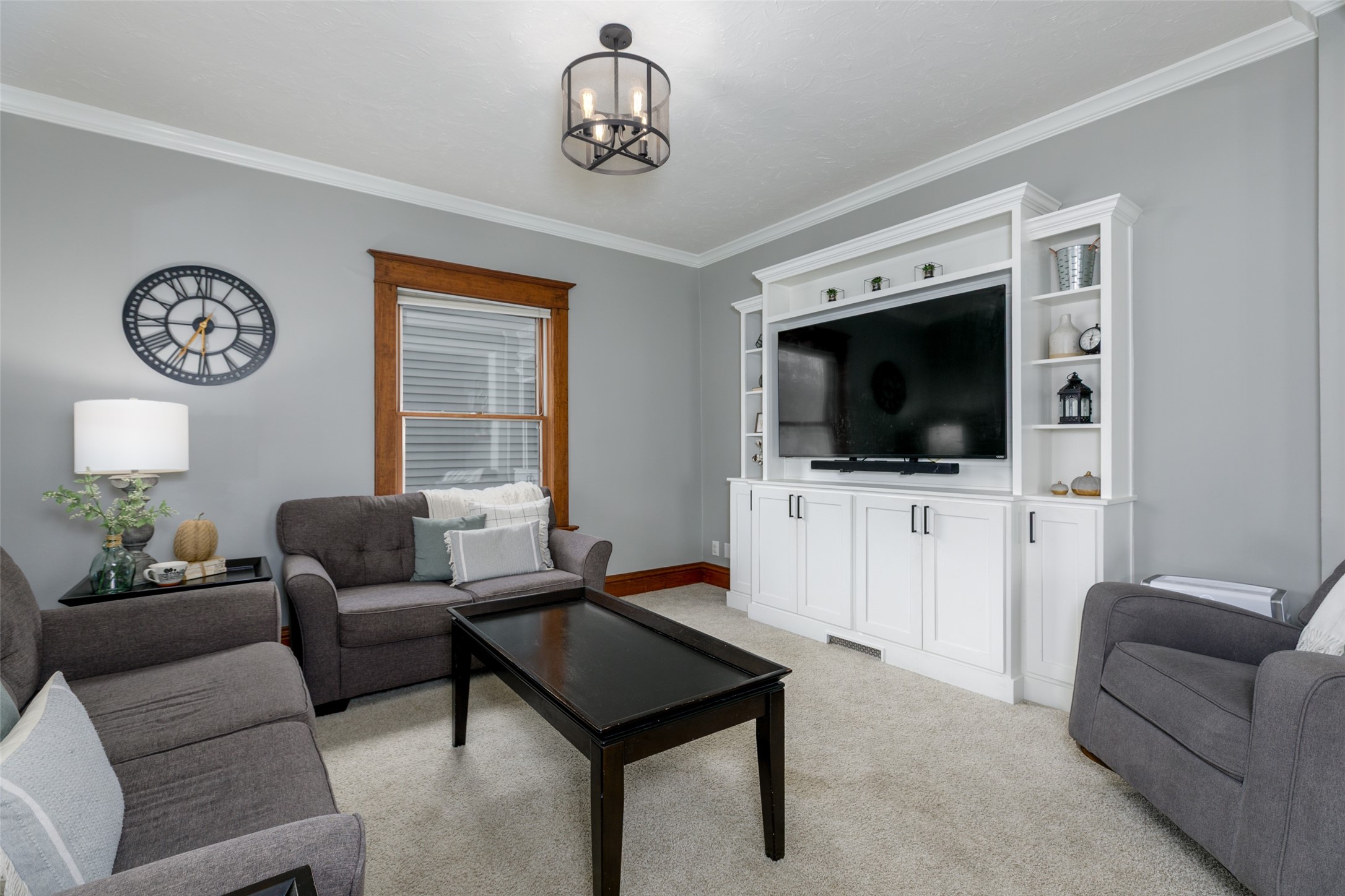 409 Washington Street